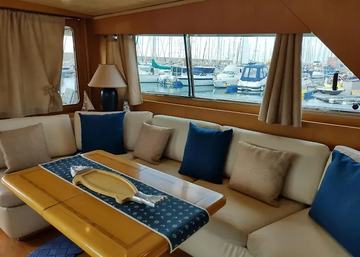 Boat Sirio Σαν Μιγκέλ ντε Αμπόνα
